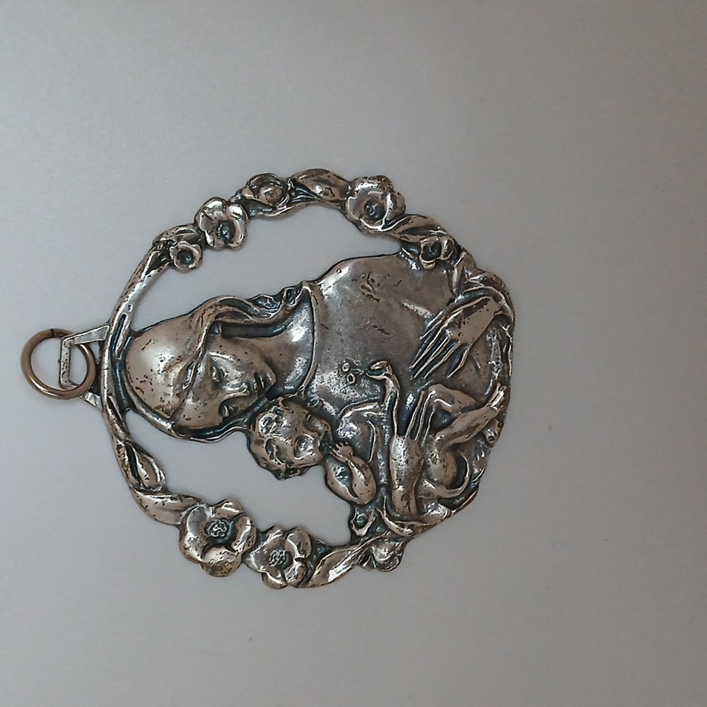 Mother and Child Medal.